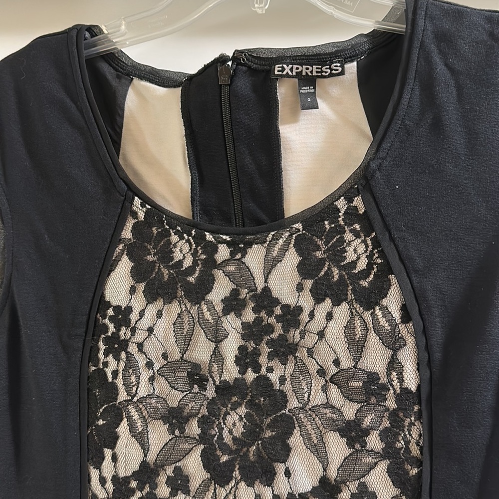 Women’s Express Dress - Size 4 - Picture 2 of 5
